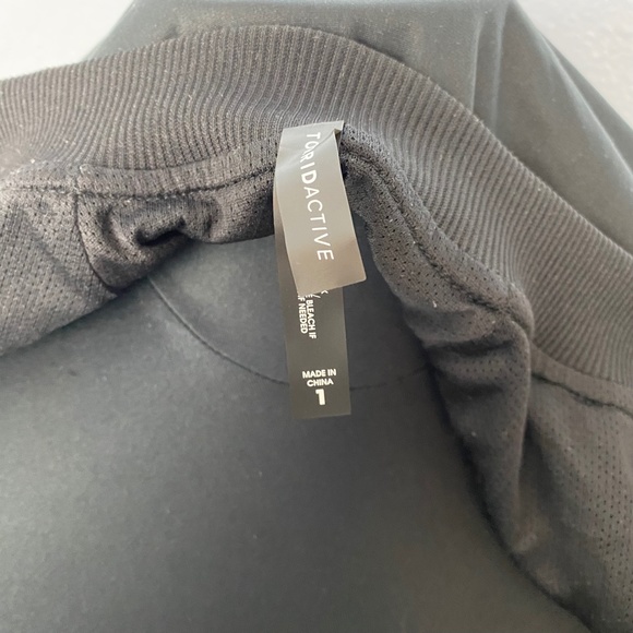 Torrid Women's Black & White Stripe Active Track Jacket Size 1X - Picture 11 of 12